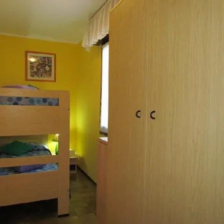 Cool Private Parking - Airco - Beach Amenities *