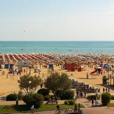 Cool Private Parking - Airco - Beach Amenities Appartamento *